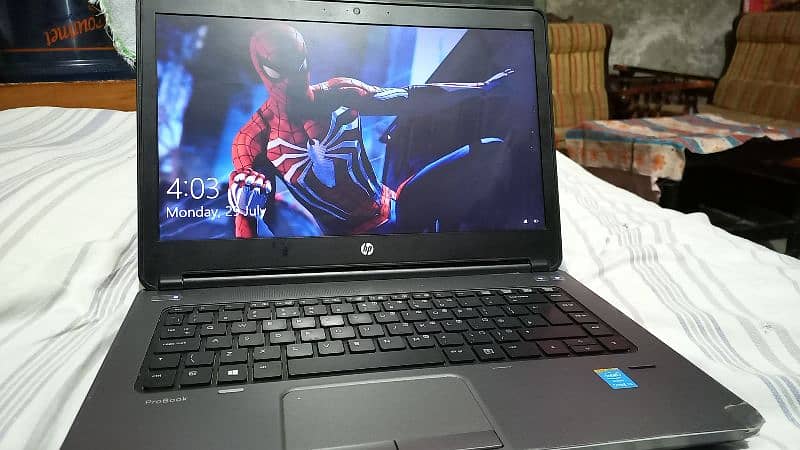 HP probook 640 i3 + 4th Generation
