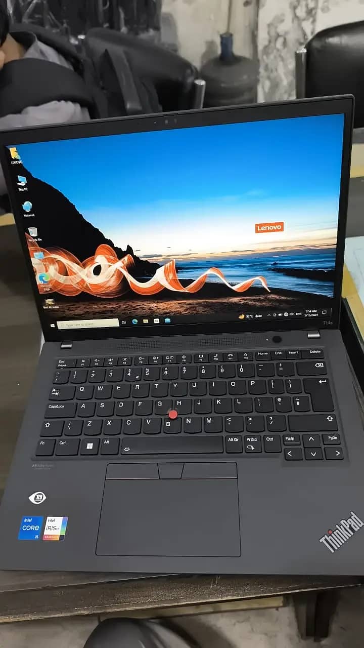 Thinkpad T14s 12th 16 gb 256 ssd