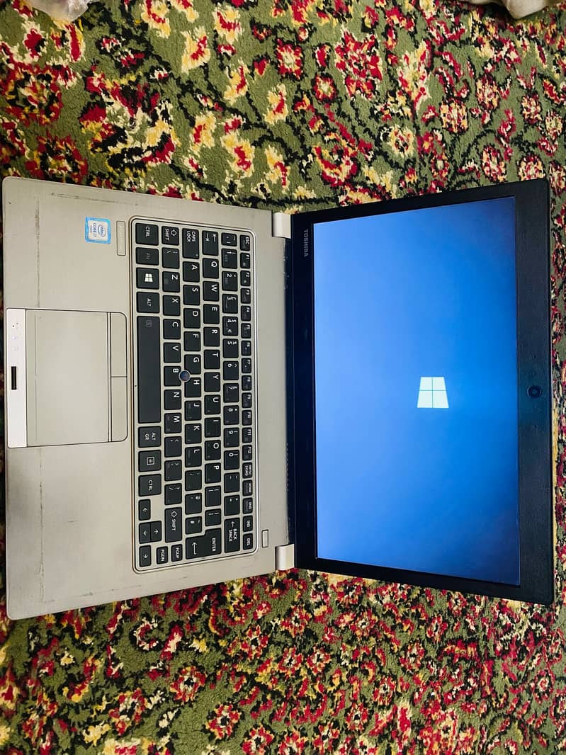 GAMING LAPTOP ( GRAPHIC CARD )