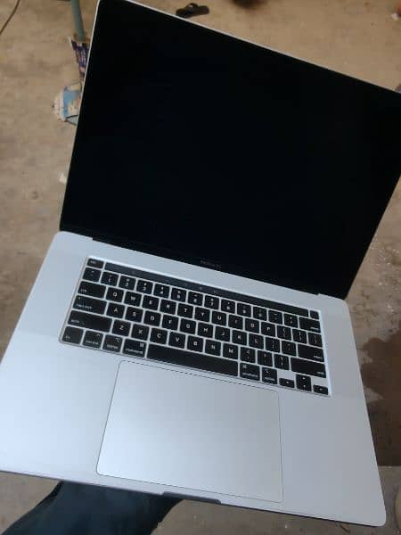 MacBook Pro 2019 16 inches A2141