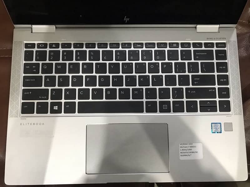 Hp 1040 folio