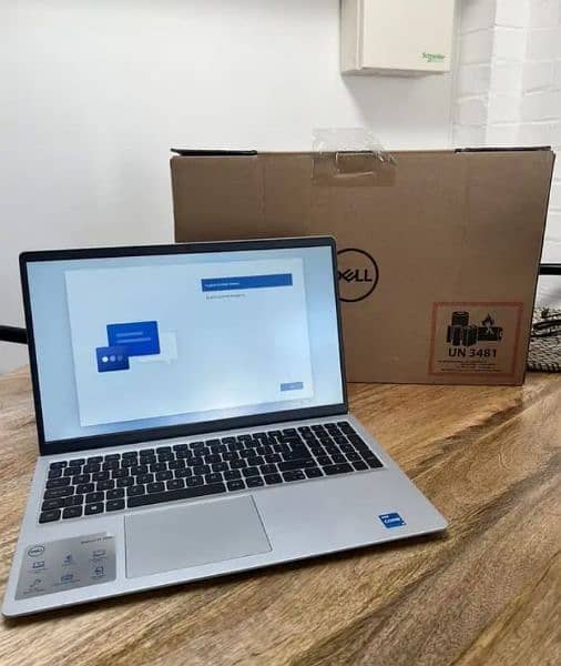 Latitude x 360 /Intel core i7/RAM 32 GB DDR4/ SSD 512 GB