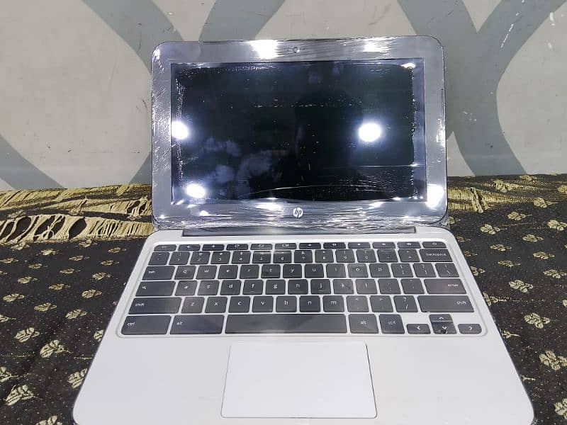 Chromebook
