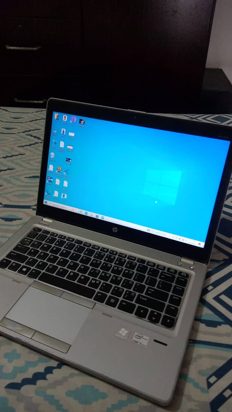 HP Elitebook Folio 9470m | Slim and light weight