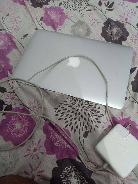 MacBook air 2011 exchange with I phone