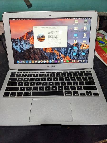 MacBook Air 2014 with charger