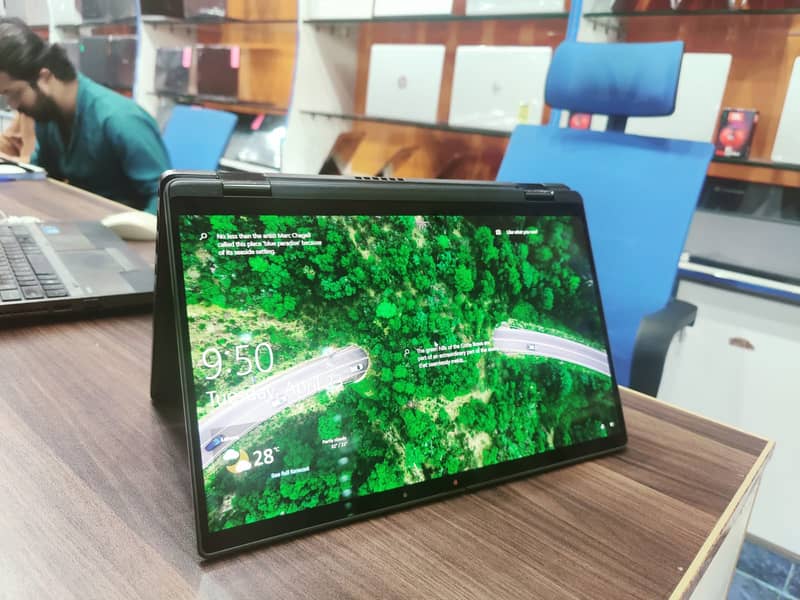 Dell Latitude 7410 / 7420 2in1 x360 Touch Core i7 10th  11 Generation