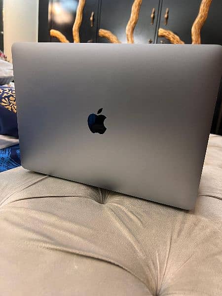 Macbook Air M1 Chip | 8Gb | 256 Gb SSD | Fully Ptotected
