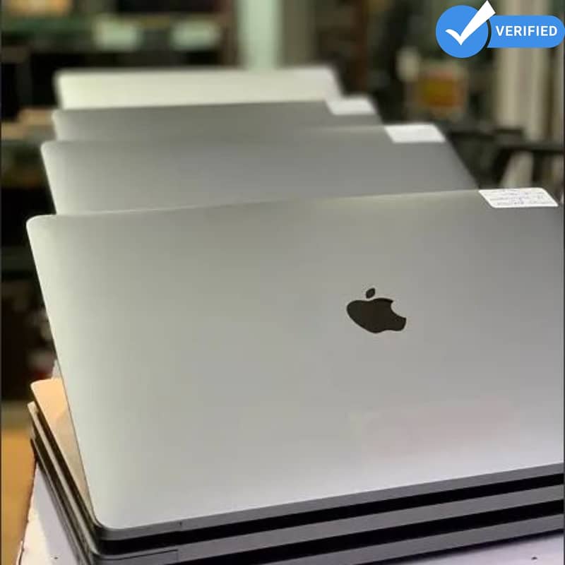 MacBook Pro2017,Core i7,13