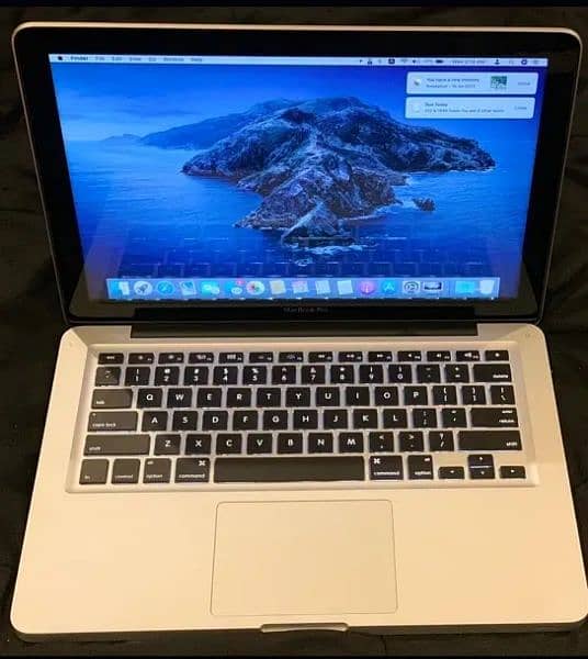 APPLE MACBOOK 2012