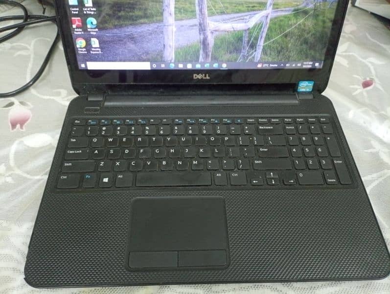 Dell 15 Inches Touchscreen Generation 3 Laptop