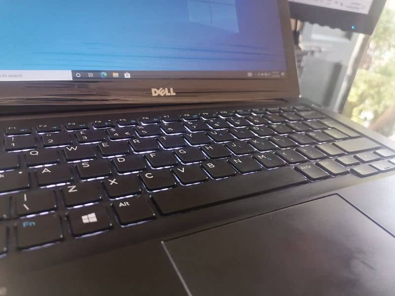 Dell 7280 i7 6th gen