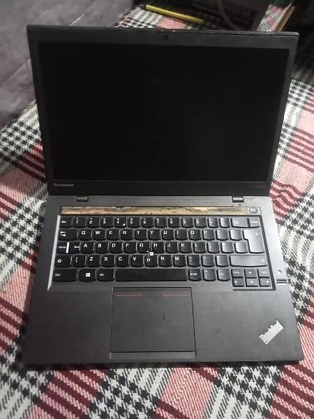 Lenovo Thinkpad X1 carbon i7/4th gen