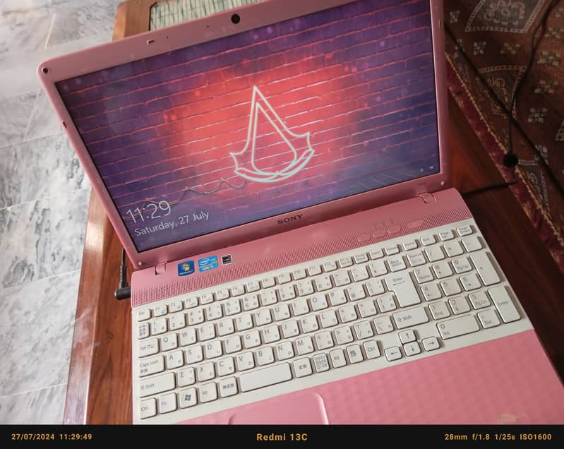 Core i5 Laptop 4GB RAM 320GB HDD