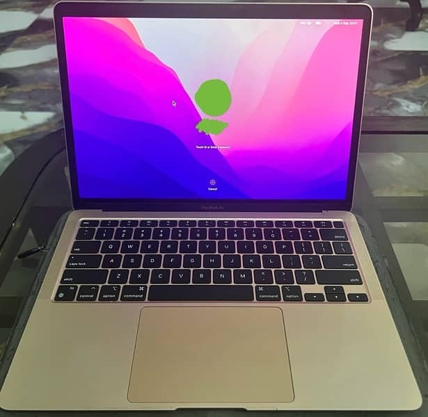 Macbook m1 2020 golden 512gb