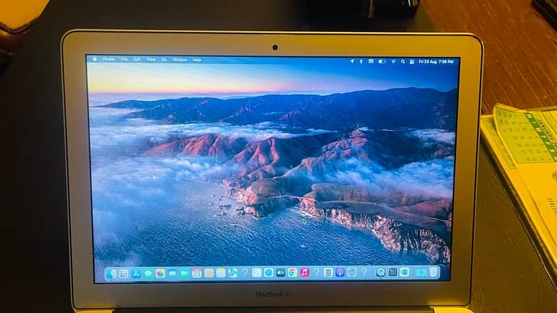 MacBook Air 2017- 2015