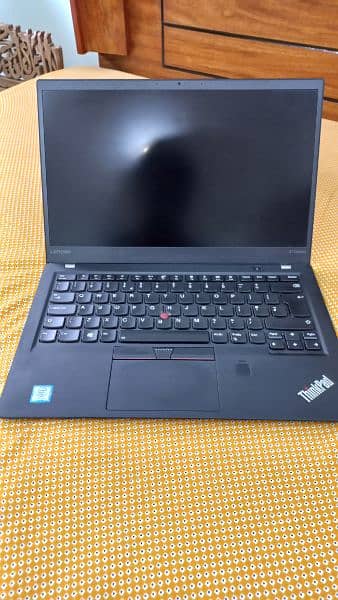 Lenovo Thinkpad X1 Carbon Core I7, 7th Generation