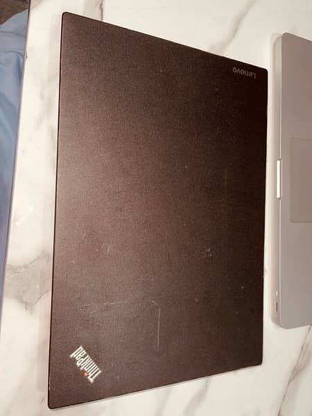 Lenovo ThinkPad 8GB 512GB SSD
