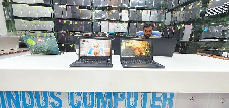 lenovo  i7 8th gen 16gb touch laptop for sale