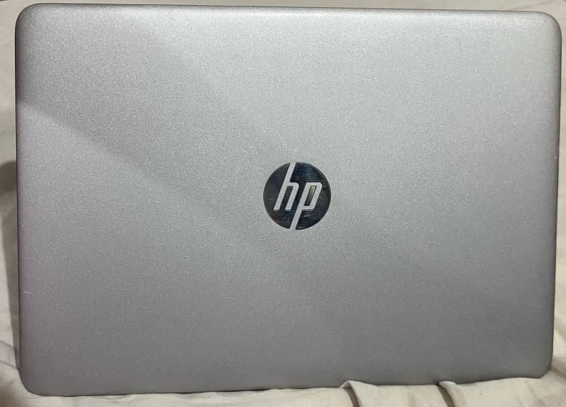 HP 840 g3 i5 6th generation 8/128/320 gb