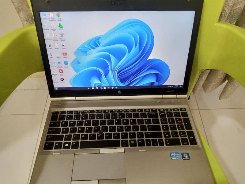 HP Elite book Core i7 2nd Gen