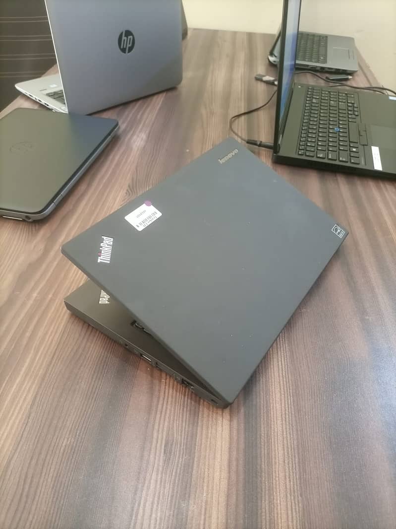 Lenovo X240 Core i5 4th Gen 4GB Ram 500GB