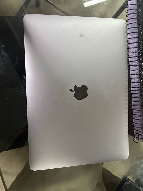 MacBook Air 2020 8GB 256 GB