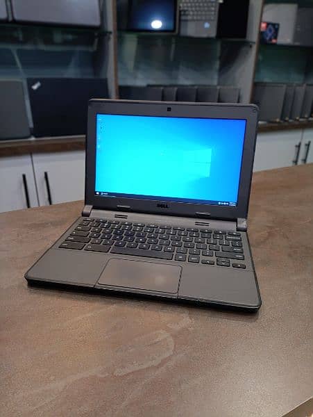 Dell Chromebook Laptop Windows and Playstore Both