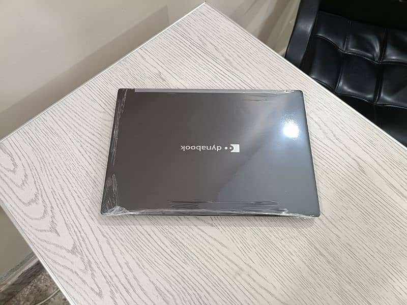 Toshiba Portege X30L-J core i5 11th generation quad core 8mb cache