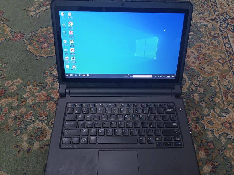 Dell laptop latitude 3340 no-03109542757