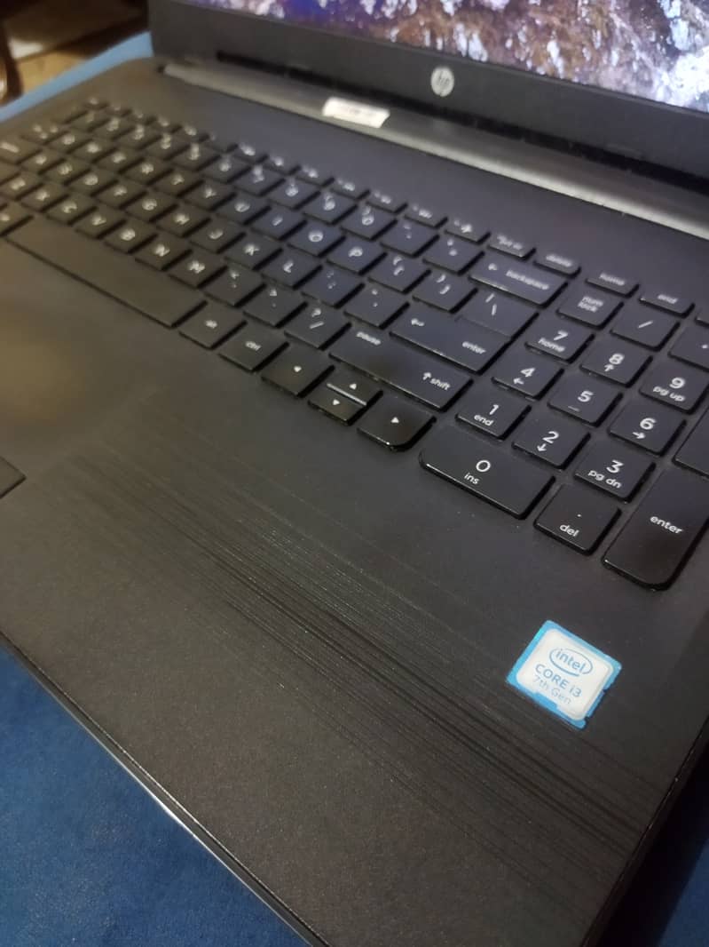 Hp ci3 7th gen