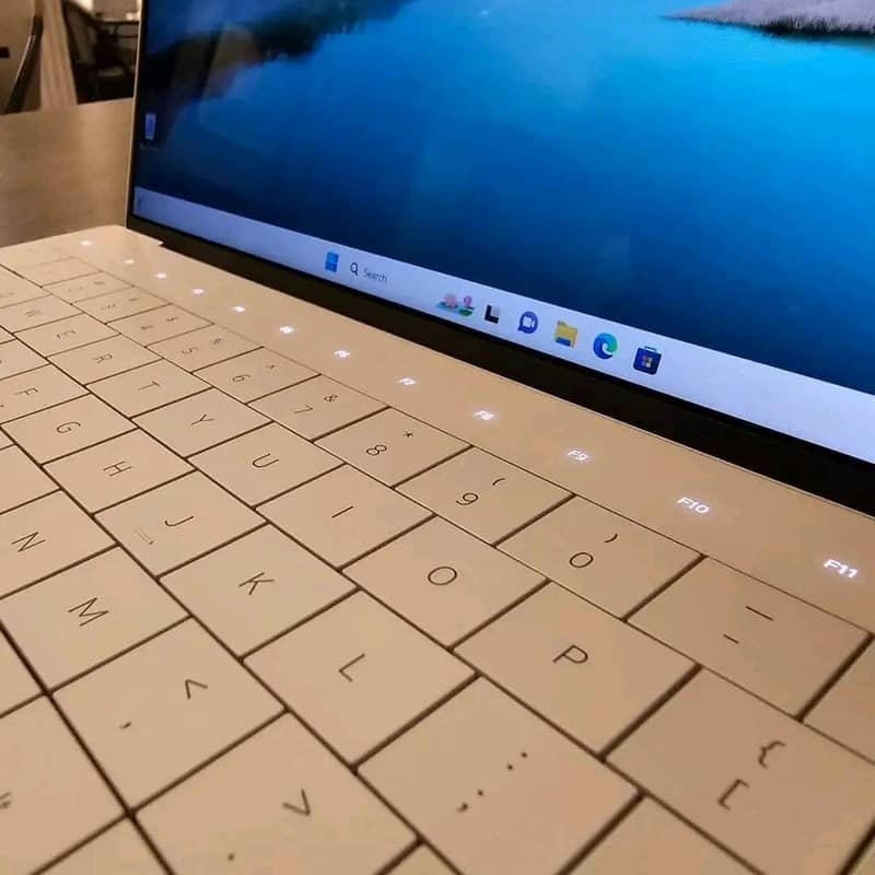 Dell Laptop For Sale /08375