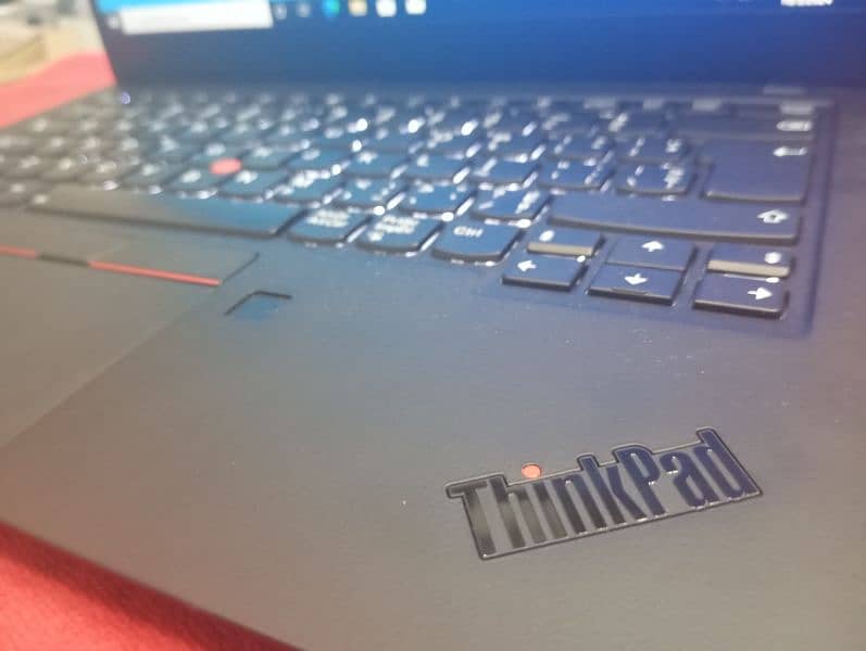 Lenovo X1 Carbon core i5 8th Generation