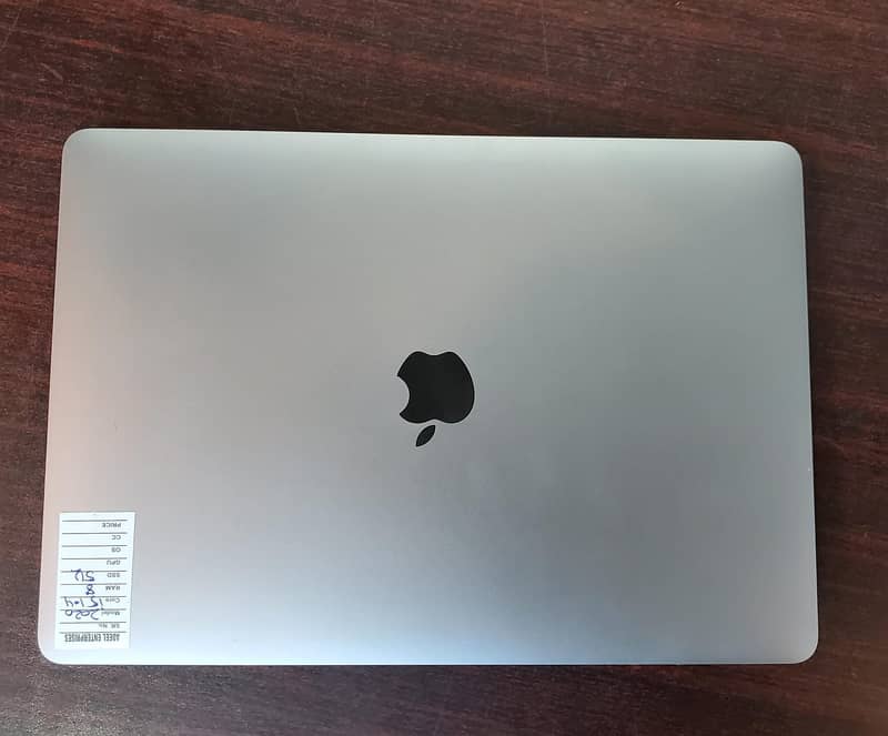 CTO Macbook Pro 2020 13" 8gb ram 512gb ssd