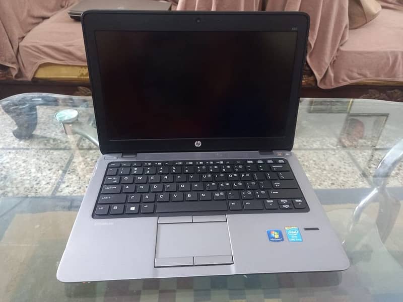 HP EliteBook 820 G1 – Core i5 (4th Gen) | 4GB RAM | 500GB HDD | 12