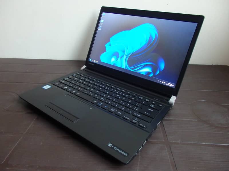 Toshiba Dynabook R73/B core i5 6th Generation in Mint Condition