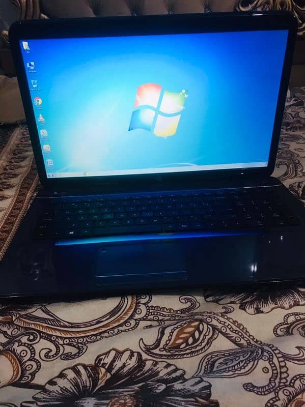 Hp Laptop 4/320