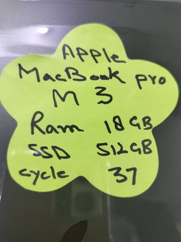MacBook pro M3 16inch space black