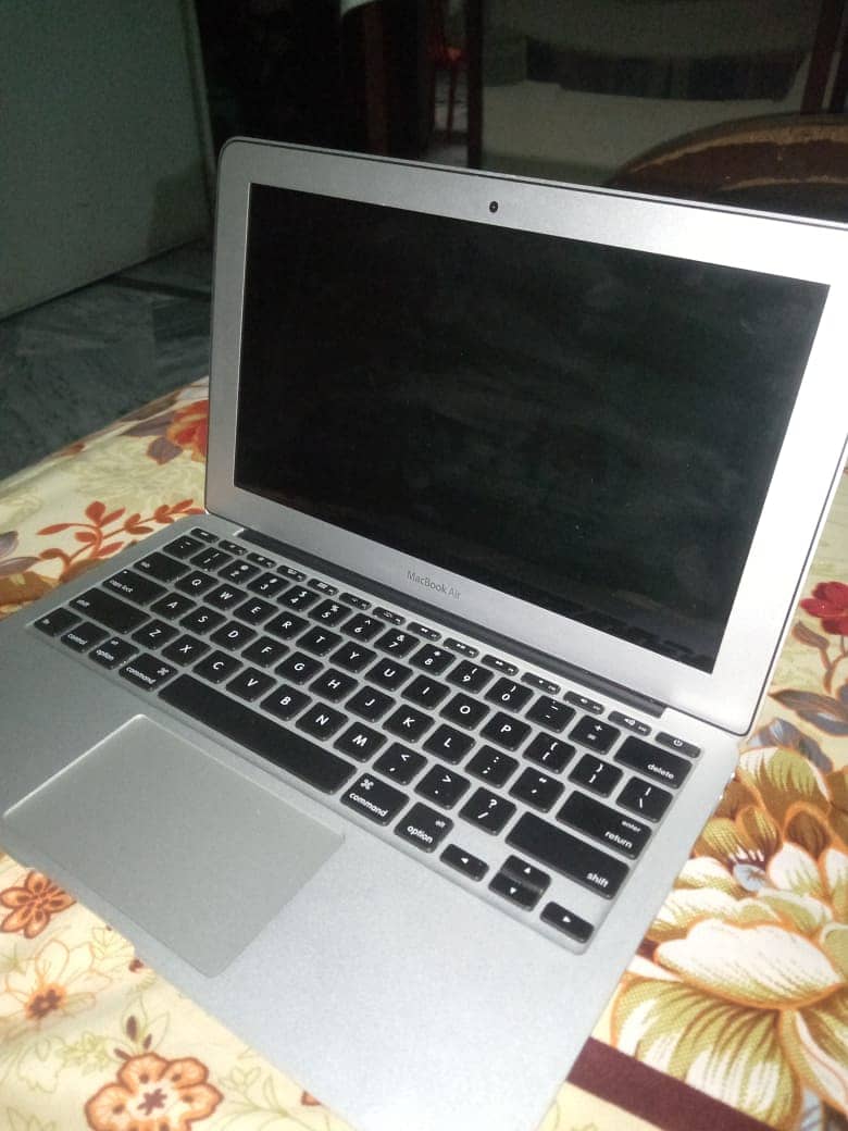 Price-33 thousand,  Mac book 2013Mac   *Only Bettary  issue- Can use