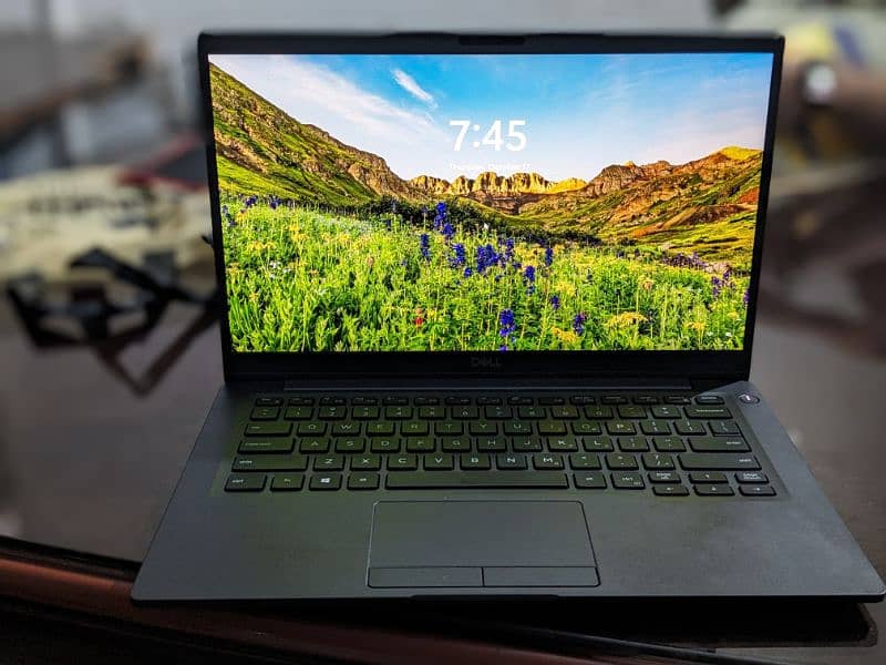 Dell laptop i7 8 generation model 7400
