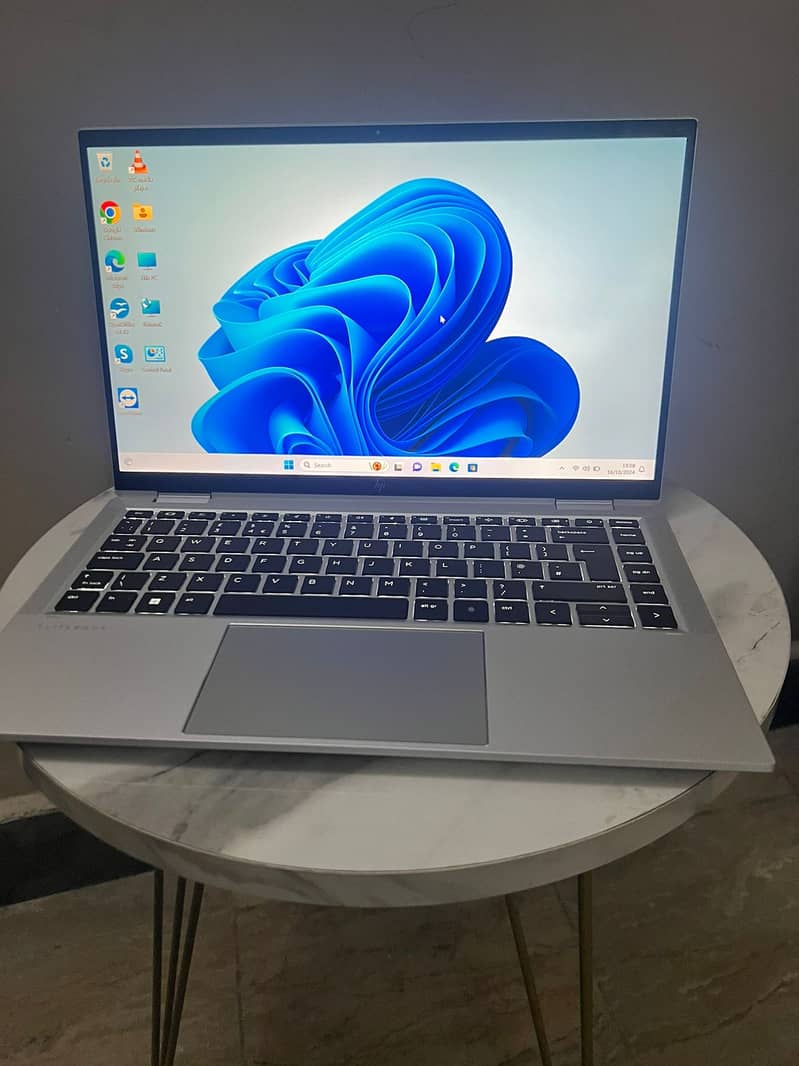 HP ELITEBOOK 1040 G8 14