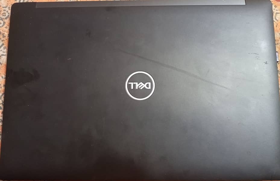 Dell Latitude 7390