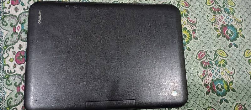 Lenovo N22 Chrome book