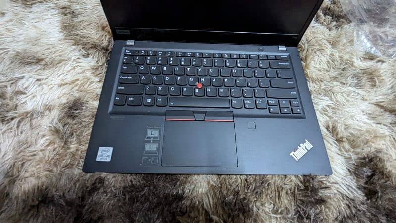 Lenovo Thinkpad T14s CORE i7