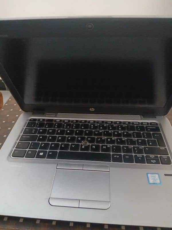 EliteBook 820 G4