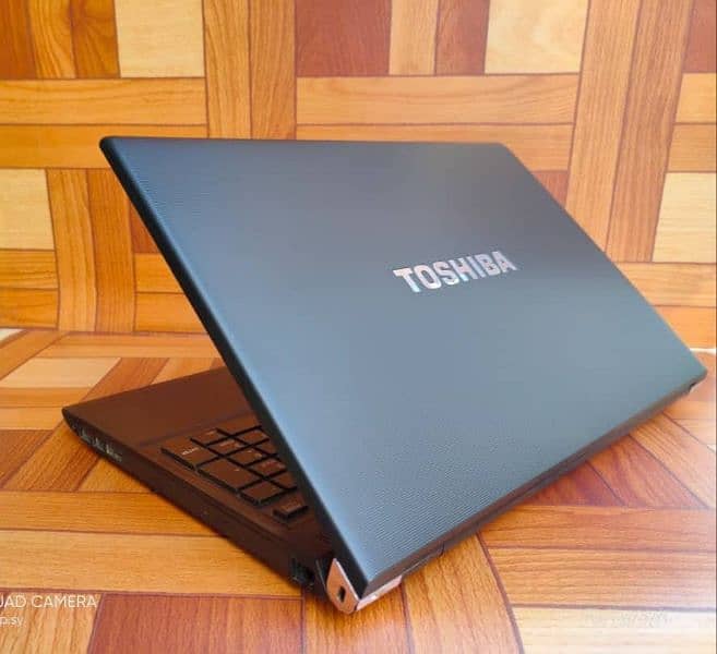Toshiba tecra R850 corei5 Laptop 16