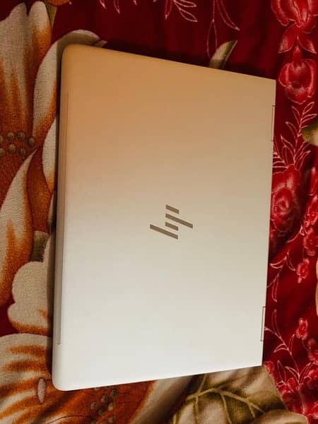Hp spectre x360 i7 7th gen