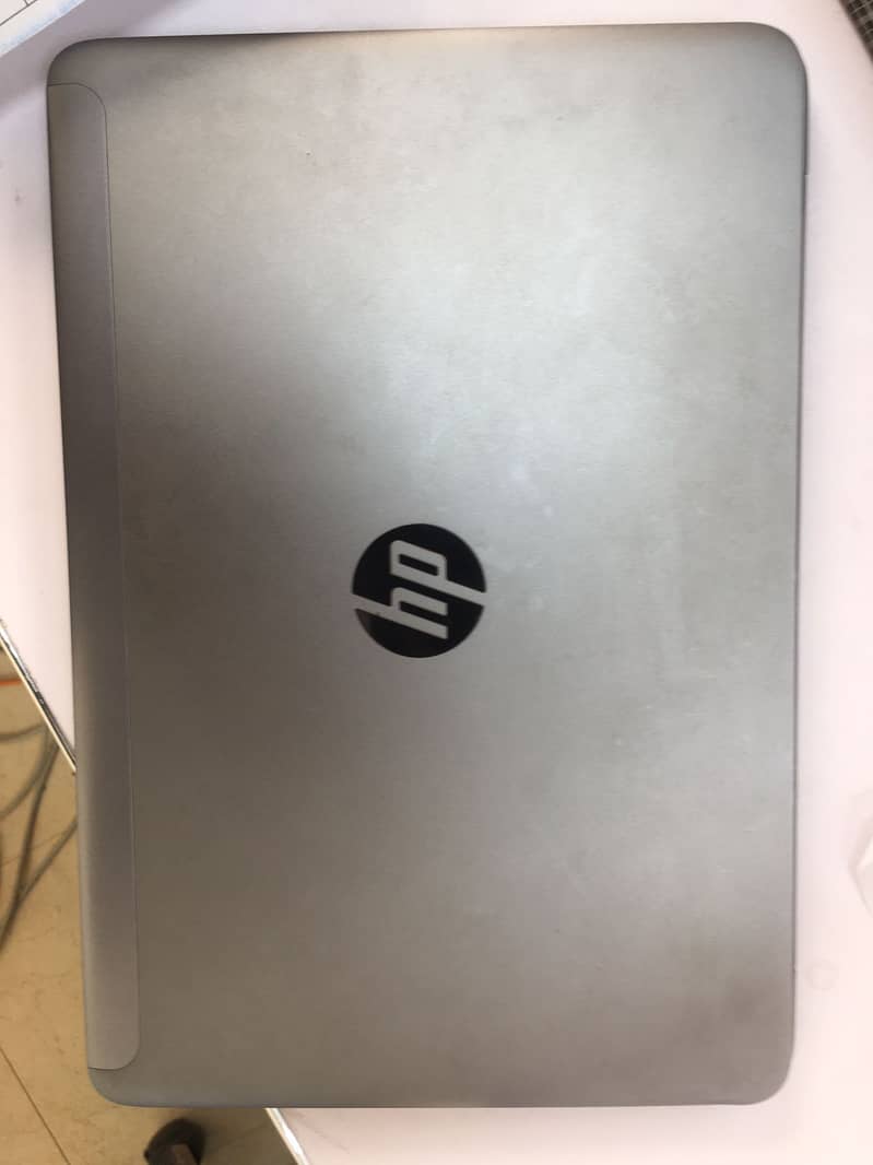HP Folio 1040 Elite Book (core i5 4 generation 4 gb ram)