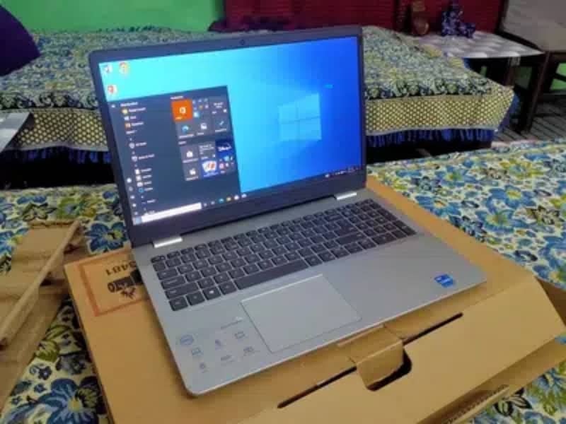 Dell laptop core i7 Dell Laptop Latitude 17  Rugged TOUCH i7-32GB | 1