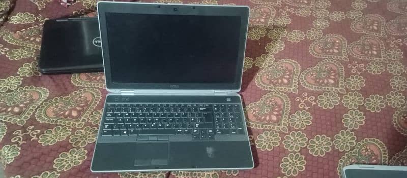 DELL CORE i5